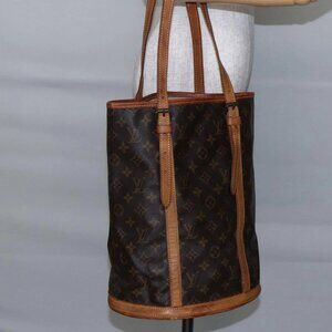 LOUIS VUITTON Monogram Bucket GM Shoulder Bag